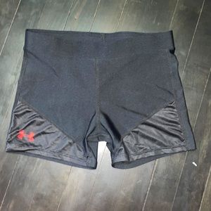 Under Armor WOMEN ATHLETIC SHORTS